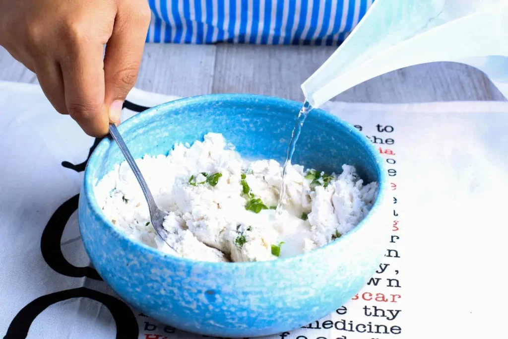 What can I mix with cottage cheese?